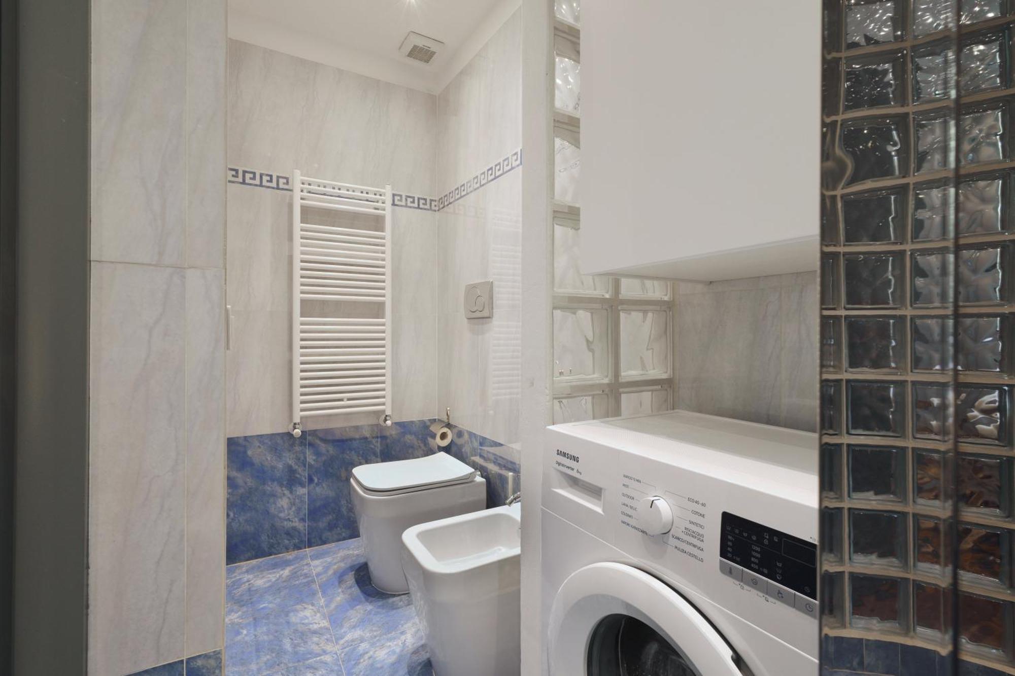 Joivy Modern Flat Near Duomo Di Milano Apartment ภายนอก รูปภาพ